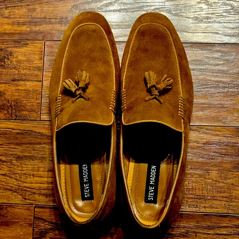 Steve Madden men’s suede dress tassel loafers — size 10, WORN ONCE